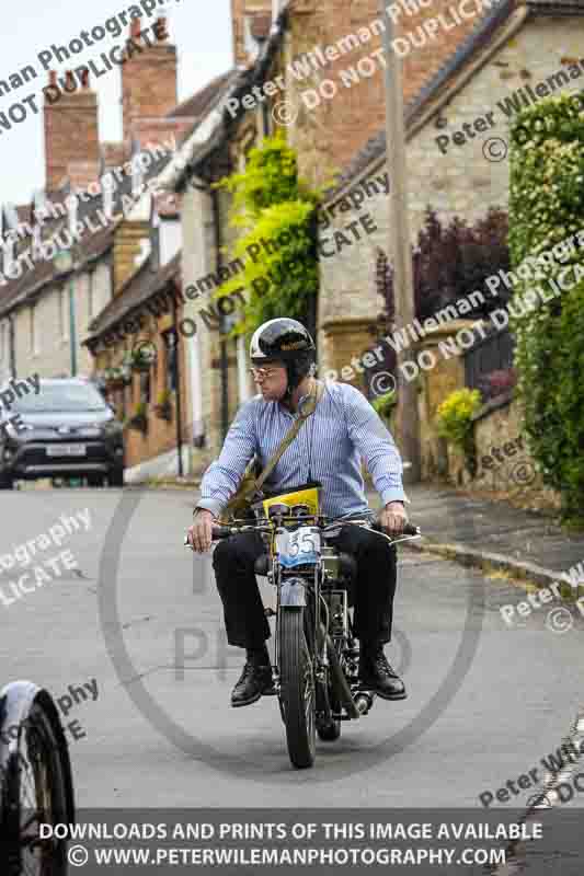 Vintage motorcycle club;eventdigitalimages;no limits trackdays;peter wileman photography;vintage motocycles;vmcc banbury run photographs